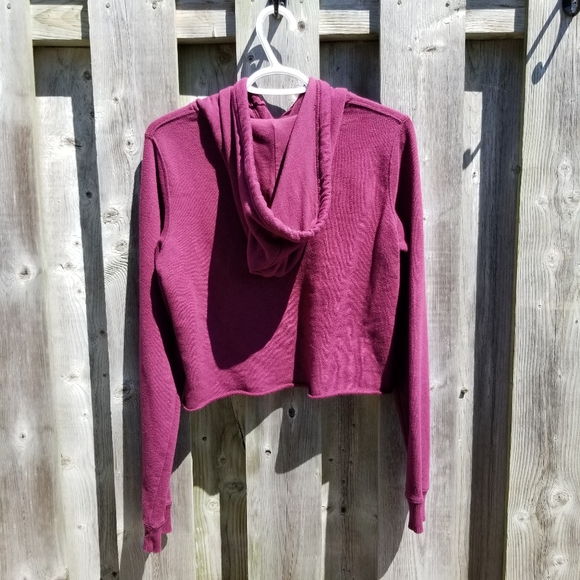 HOLLISTER Cropped Hoodie - Picture 2 of 3